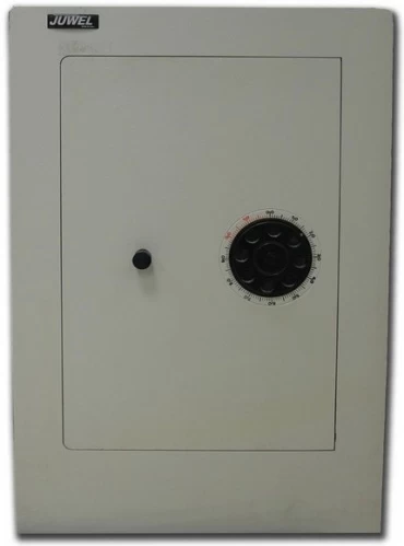 Сейф Juwel 6777